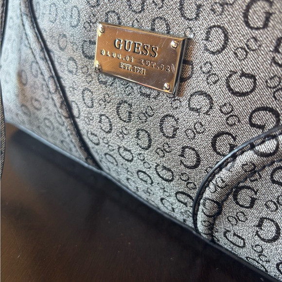 Guess Black and White Monogram Satchel - Picture 4 of 11